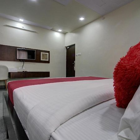 Hotel Le Grande Bijāpur Dış mekan fotoğraf